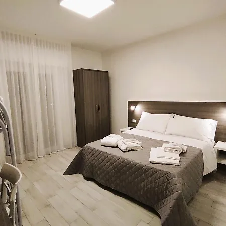 Hotel Gran San Bernardo Riccione Esterno foto